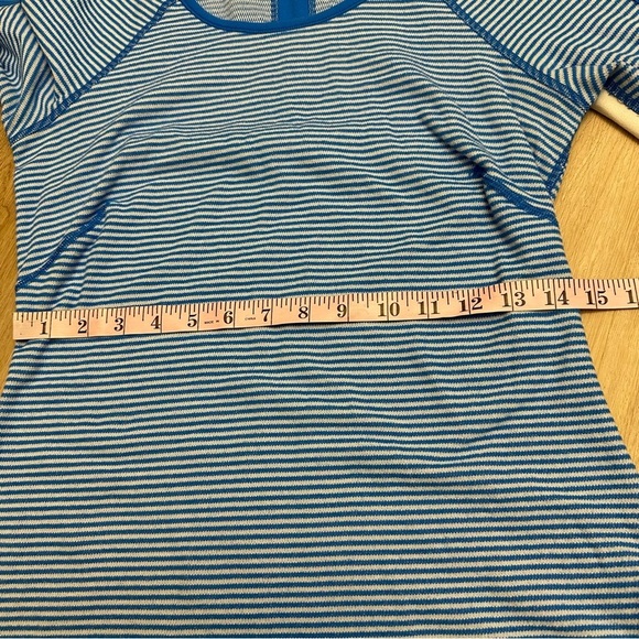 Lululemon Runder Under Long Sleeve
Mini Check Pique Beaming Blue Polar Cream - Picture 10 of 12